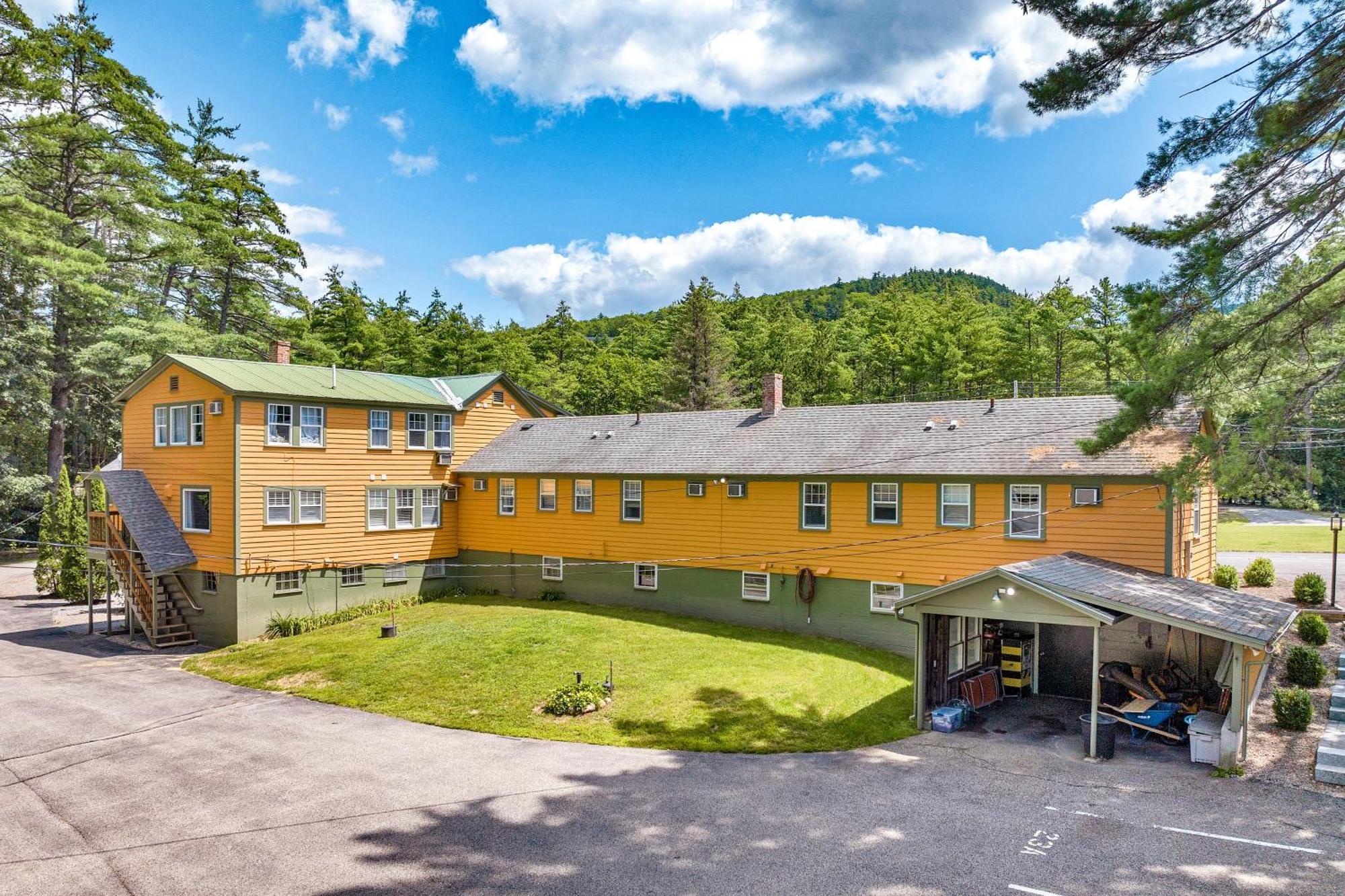 The Inn & More Бартлетт Экстерьер фото